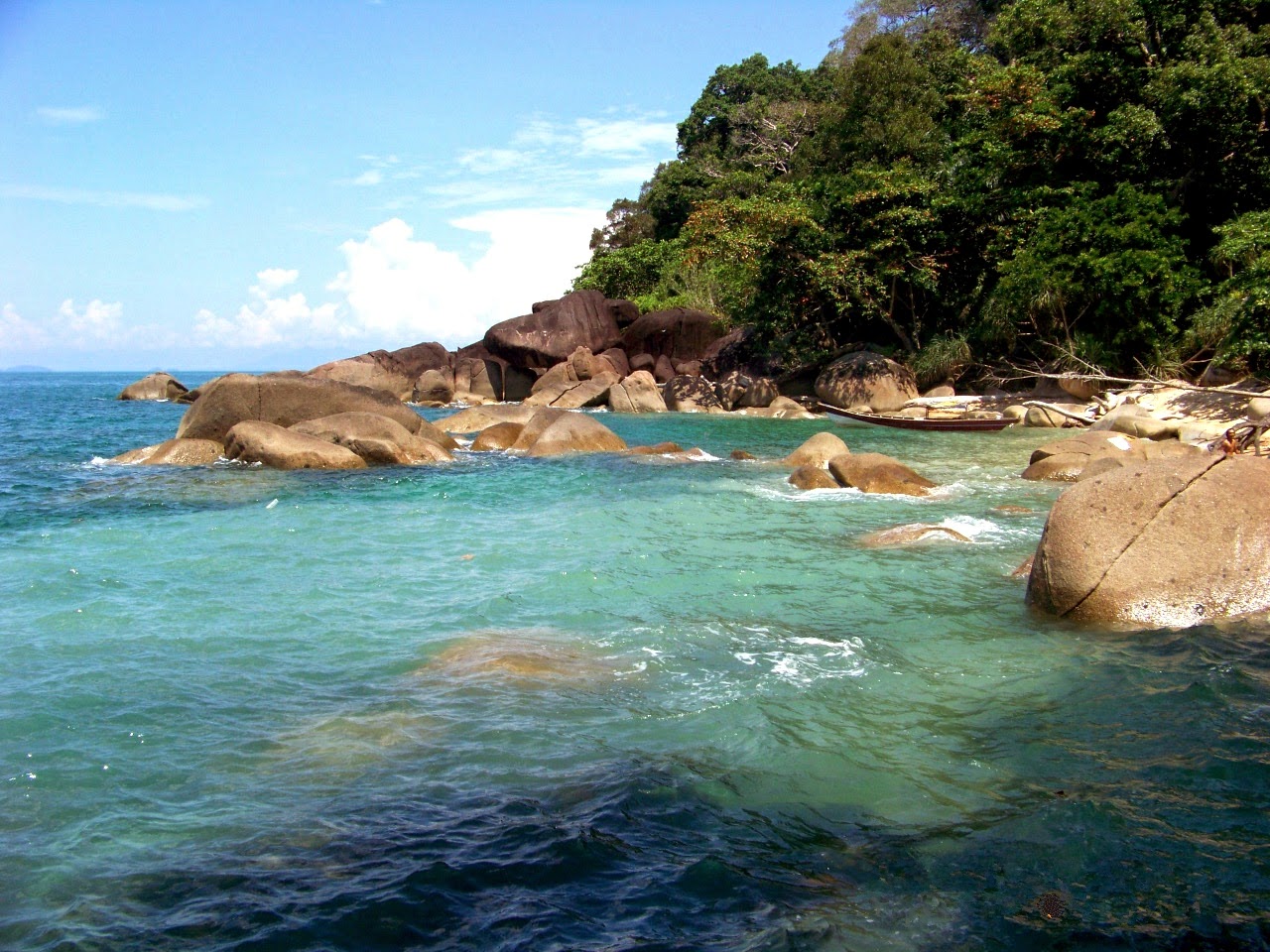 Pulau Lemukutan